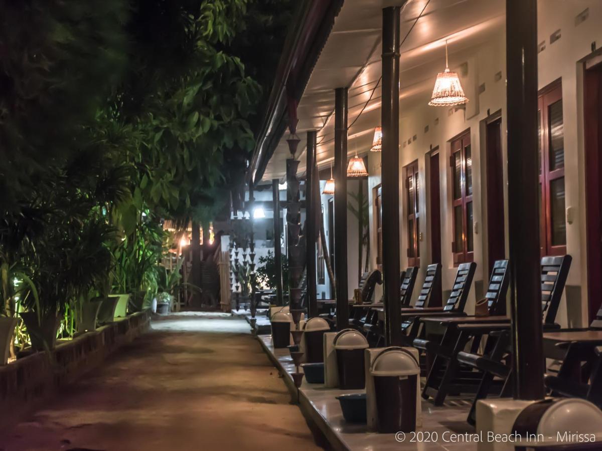Central Beach Inn Mirissa Dış mekan fotoğraf