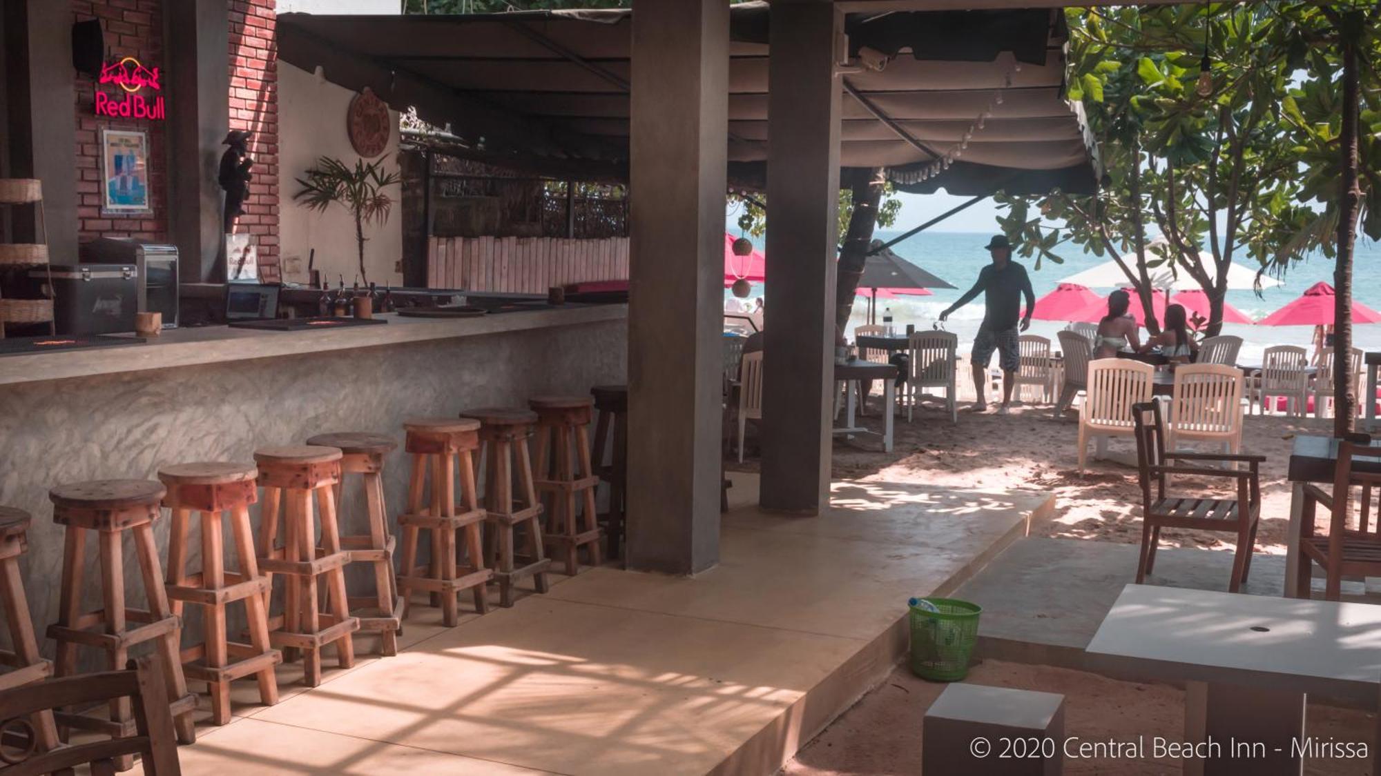 Central Beach Inn Mirissa Dış mekan fotoğraf