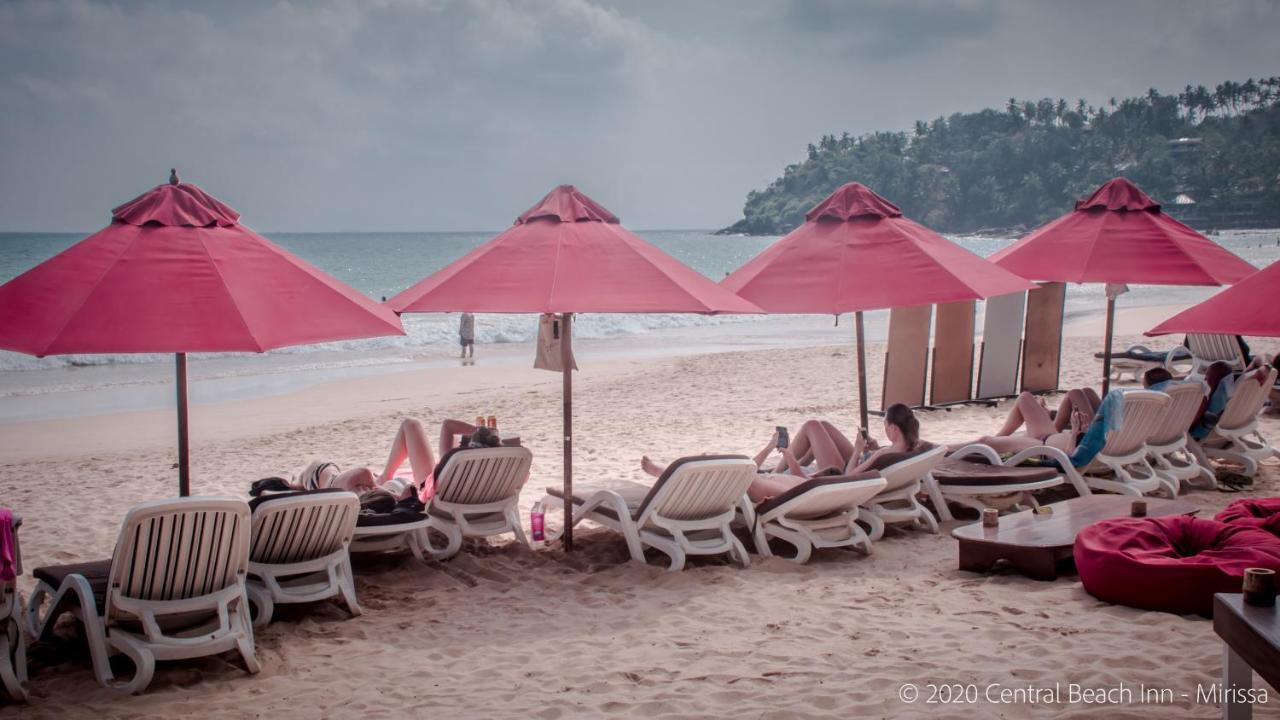 Central Beach Inn Mirissa Dış mekan fotoğraf